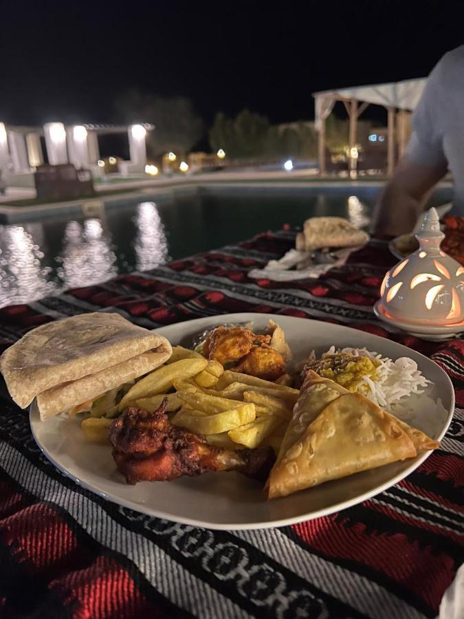 Hotel Golden Palm Oasis Fulayj al Masha'ikh Exterior foto